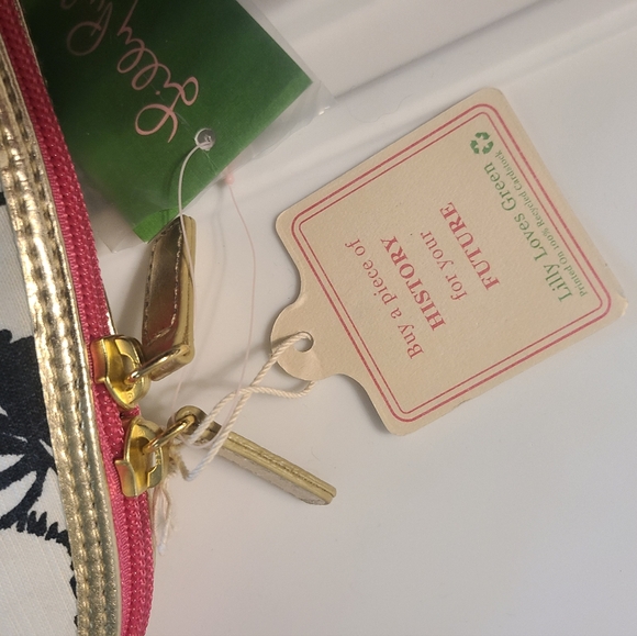 Women’s Lilly Pulitzer Pandamonium Panda Makeup bag cosmetic bag NWT Rare - Picture 6 of 7